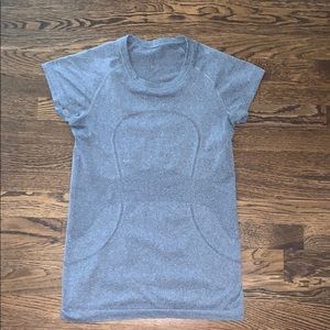 Lululemon swiftly tech short sleeve crew